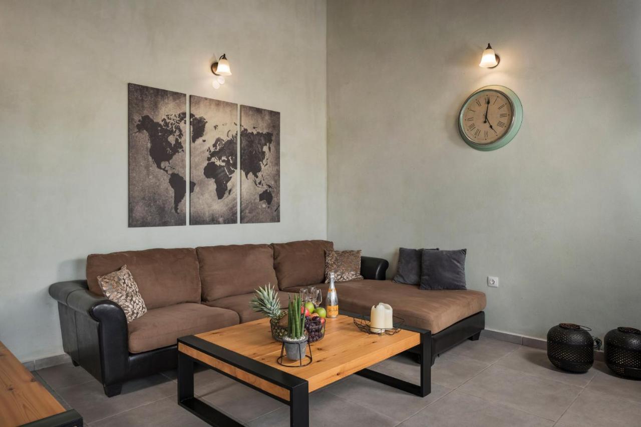 Villa Roxanne Galatás المظهر الخارجي الصورة